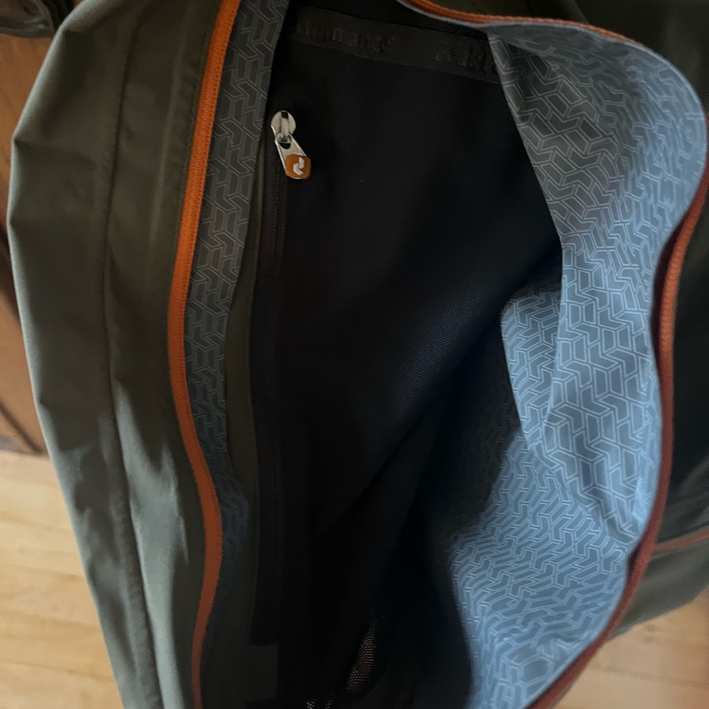 Peak Performance Windbreaker Jacket Green Full Zi… - image 8